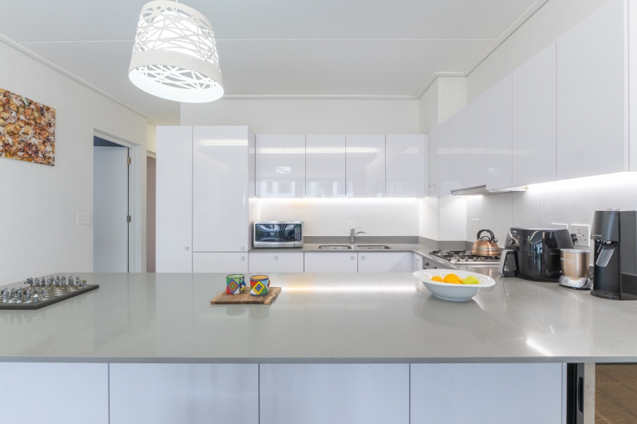 3 Bedroom Property for Sale in Paardevlei Western Cape